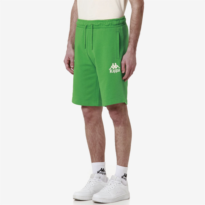 Shorts Man AUTHENTIC UPPSALA 2 Sport  Shorts GREEN FERN - WHITE ANTIQUE Dressed Front Double		
