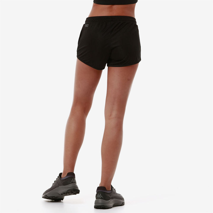Shorts Woman ETRUA Sport  Shorts BLACK Detail Double				