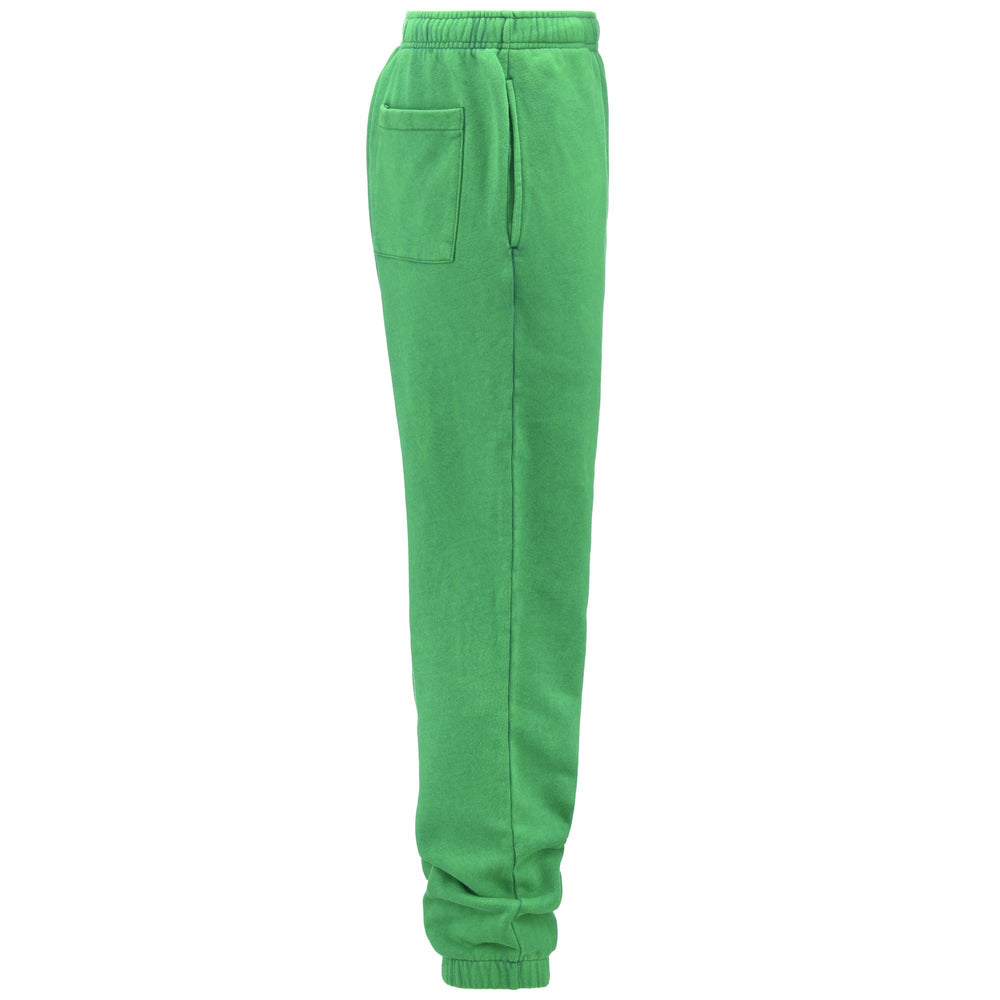 Pants Man AUTHENTIC PREMIUM LAZLO Sport Trousers GREEN FERN-GREEN OASI Dressed Front (jpg Rgb)	