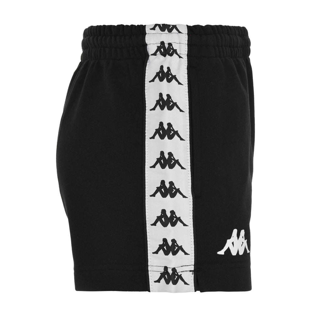 Shorts Woman 222 BANDA TREADY Sport  Shorts BLACK-WHITE Dressed Front (jpg Rgb)	