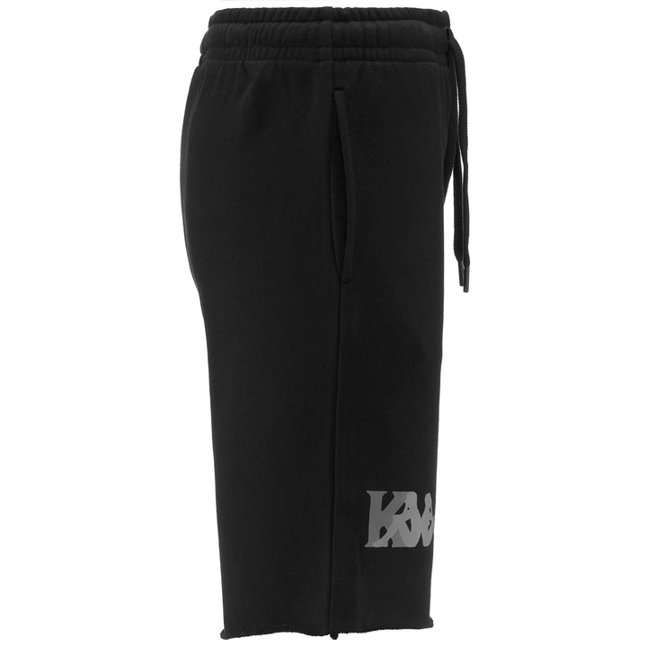 Shorts Woman AUTHENTIC PAKYS Sport  Shorts BLACK Dressed Front (jpg Rgb)	