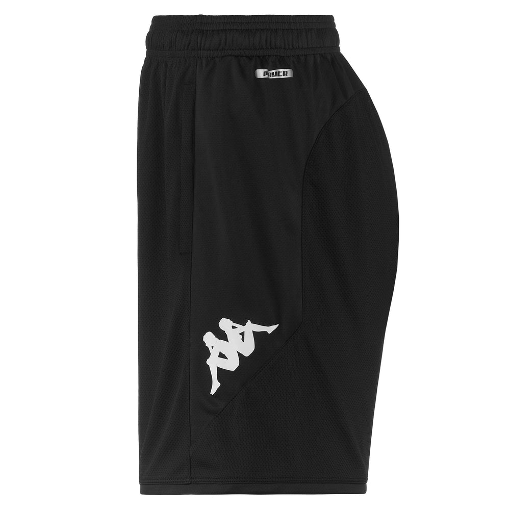 Shorts Man AHORAZIP PRO 7 GENOA Sport  Shorts BLACK Dressed Front (jpg Rgb)	