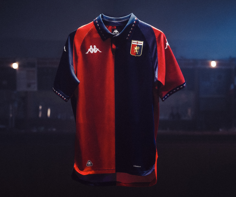 Kappa: I DETTAGLI DELLA JERSEY Il colletto polo, lo stemma del Genoa sul petto e...