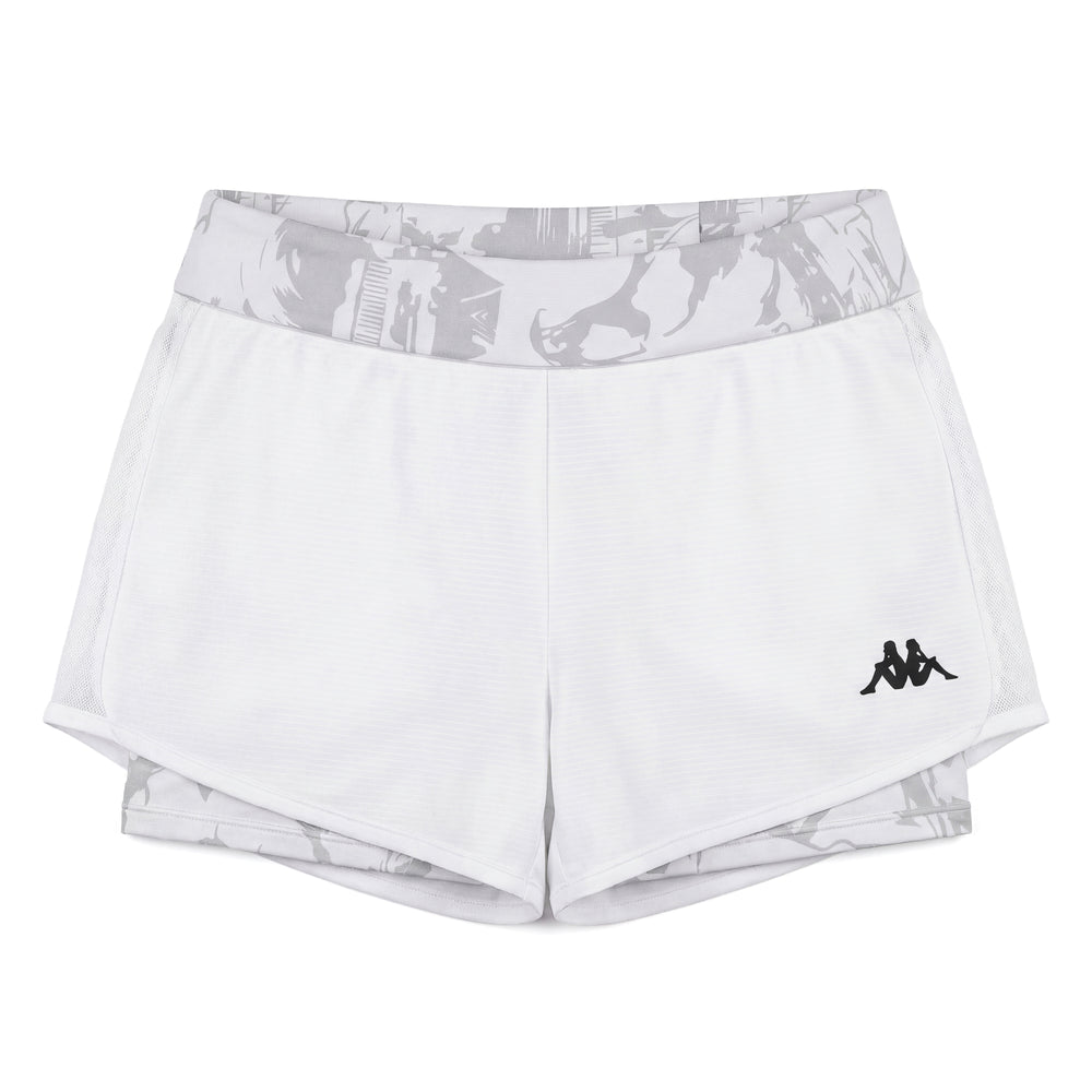 Pantalones cortos deportivos blancos de corte ajustado para mujer con inserciones de malla 02