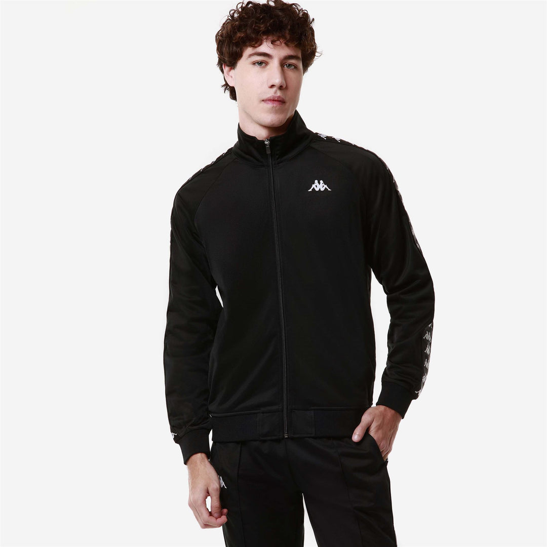 Sudadera deportiva de forro polar negra de corte ajustado para hombre. main
