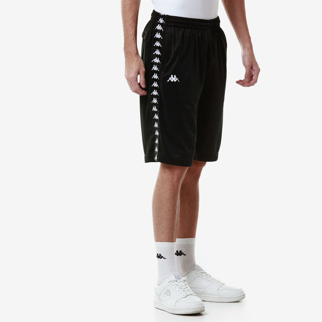 Shorts Man 222 BANDA   TREADWELLZ Sport  Shorts BLACK-WHITE Dressed Front Double		