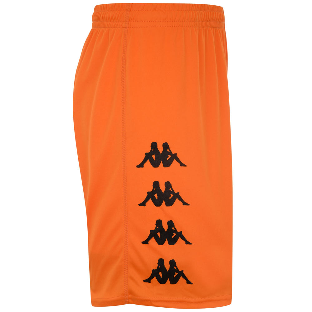 Pantalones cortos de fútbol para entrenamiento naranja en tejido interlock para hombre 02