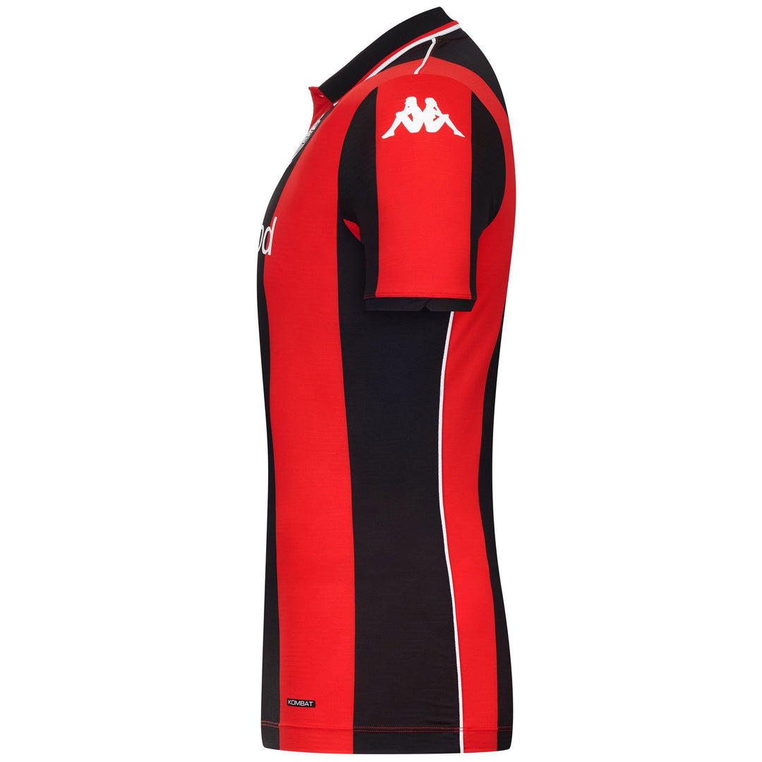 Camiseta deportiva roja para hombre con corte ajustado y patrocinadores main