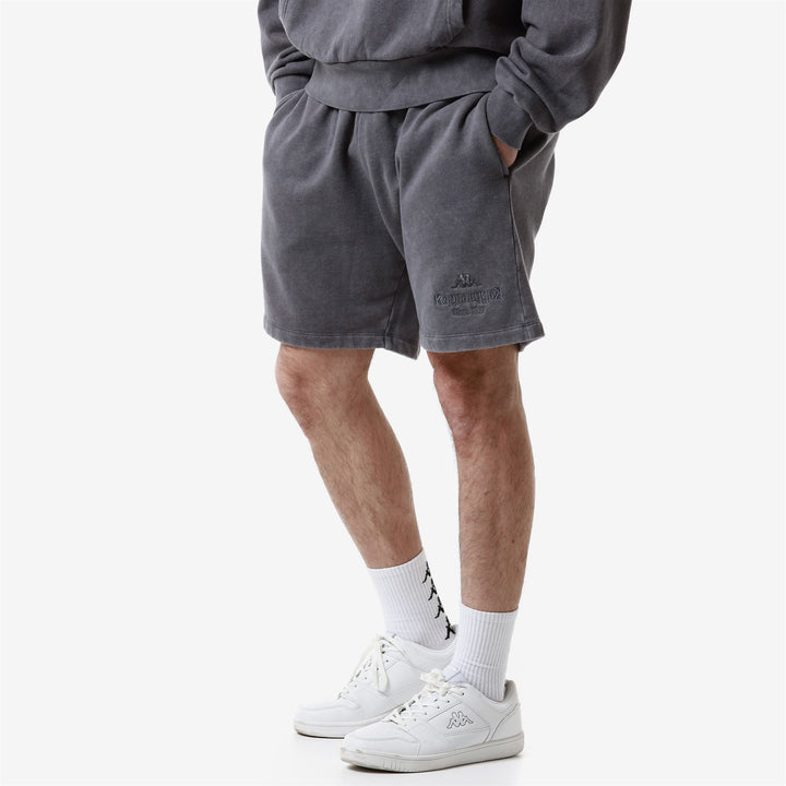 Shorts Man AUTHENTIC PREMIUM LOU Sport  Shorts GREY ANTHRACITE-GREY MAGNET Dressed Front Double		