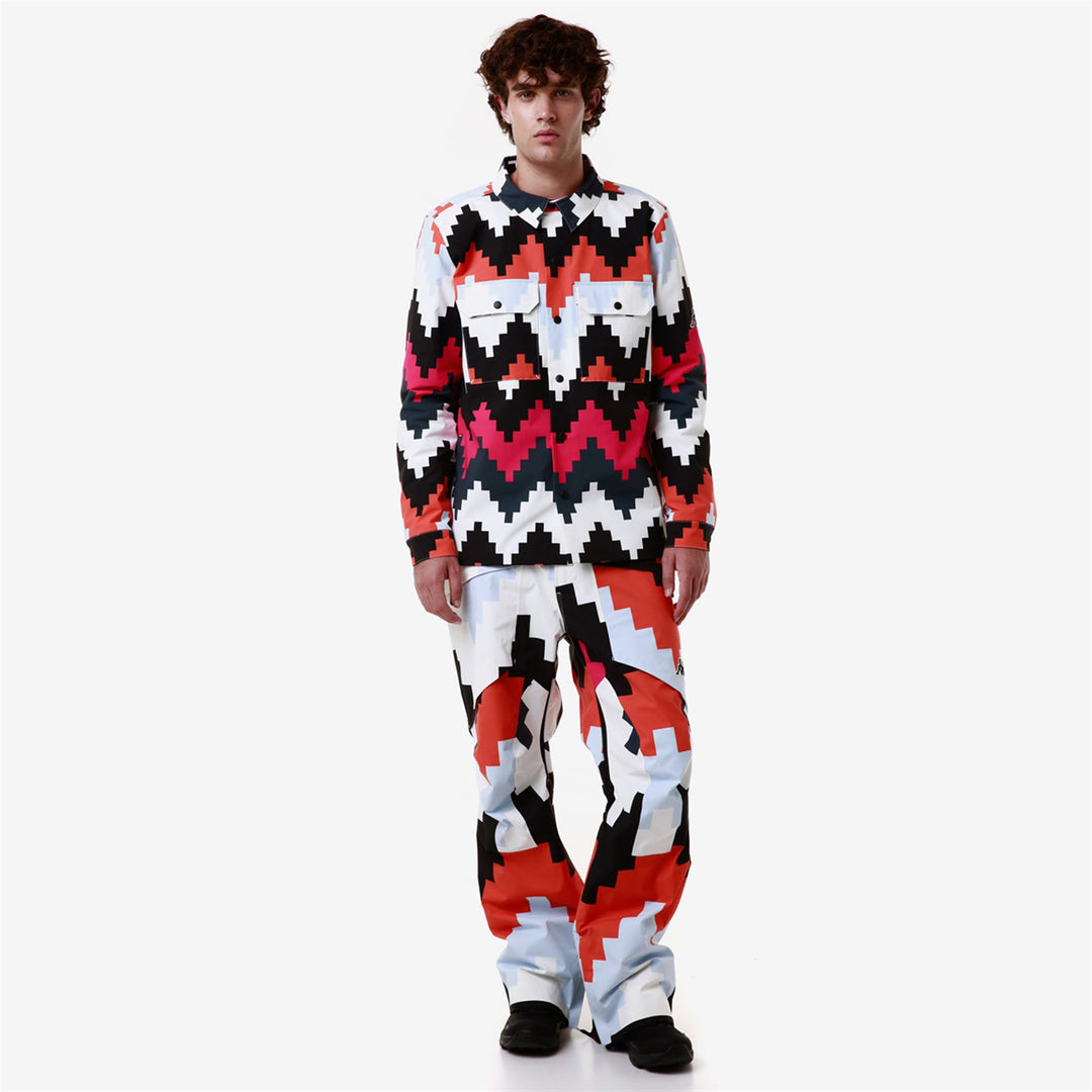 Black Unisex Padded Ski Shirt with Water Protection and Oversize Fit 01