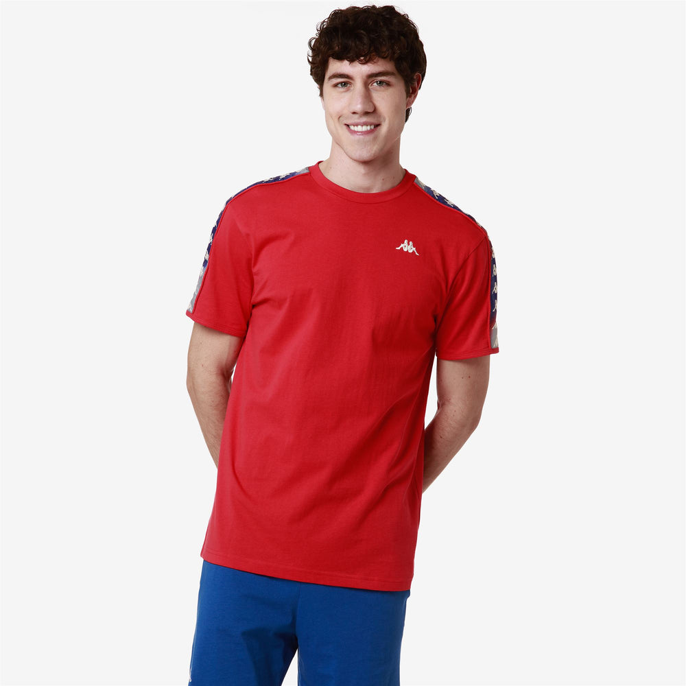 T-ShirtsTop Man 222 BANDA LILOGT T-Shirt GRAPHIK TAPE RED-BLUE ROYAL-GREY Detail (jpg Rgb)			