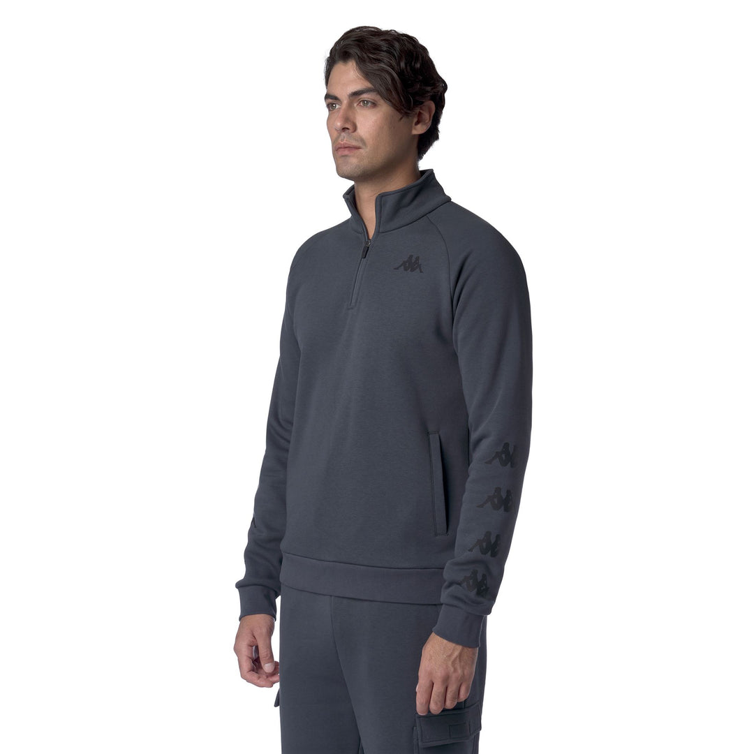 Grey Men's Fleece Pullover for Training main