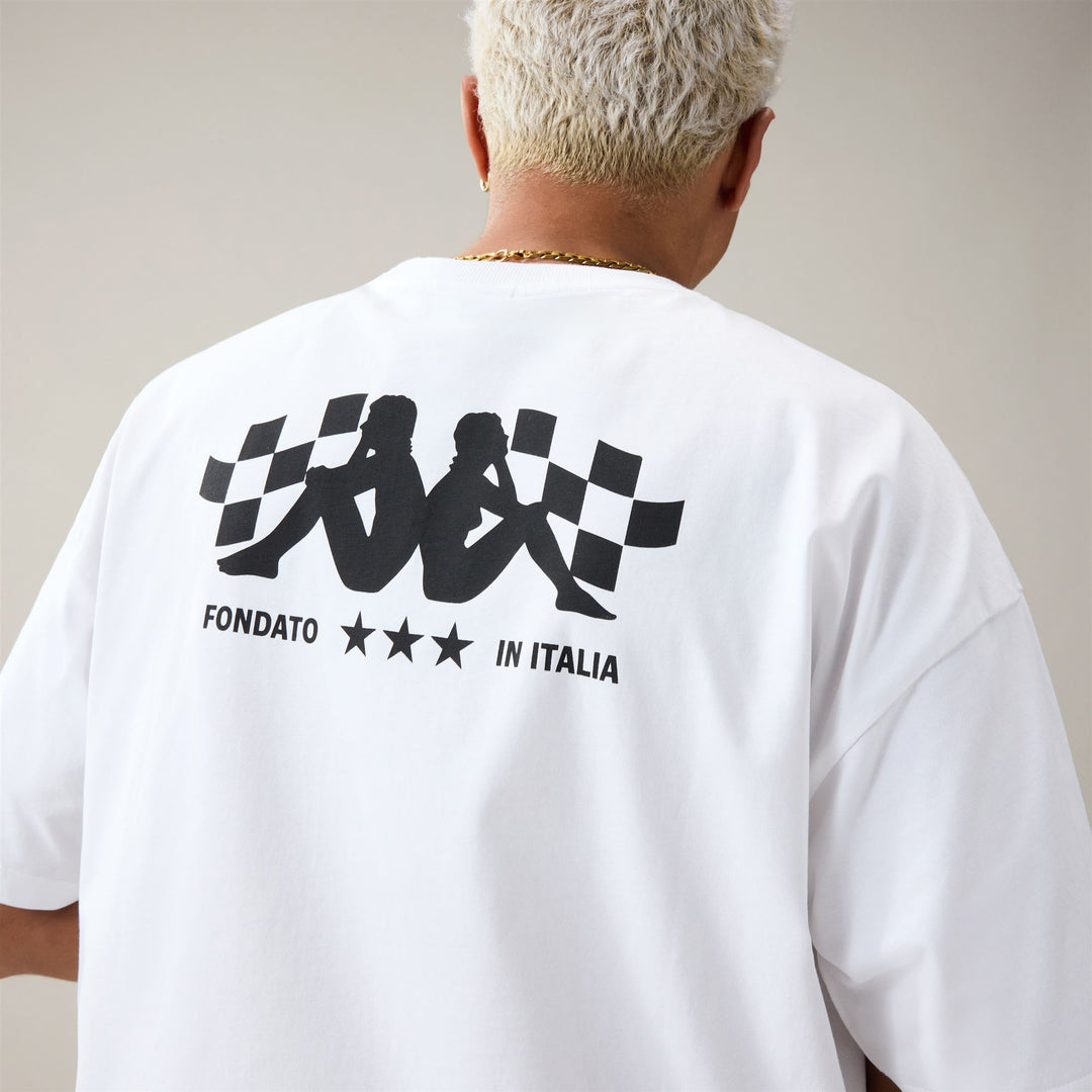 T-shirt sportiva da uomo grigia, vestibilità comoda 01