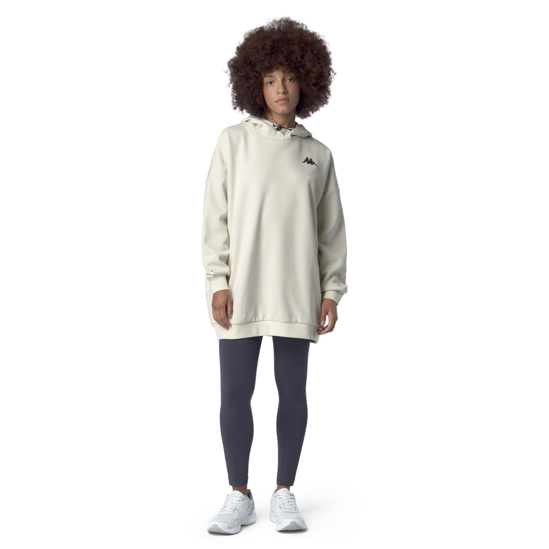 White Women's Oversized Fleece Hoodie with Pockets 01