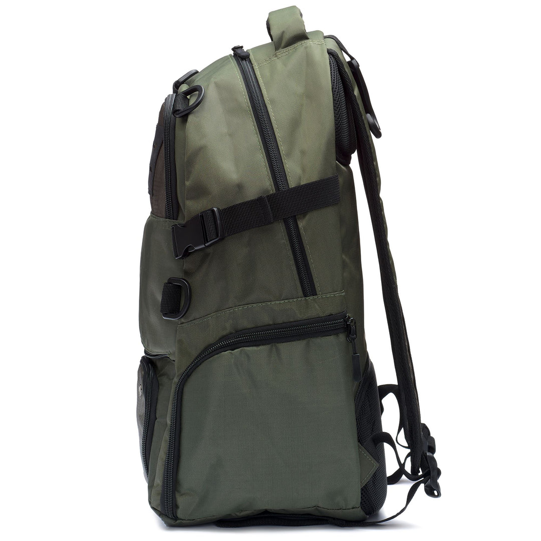 Sac à dos unisexe vert en nylon de taille moyenne, idéal pour le sport main