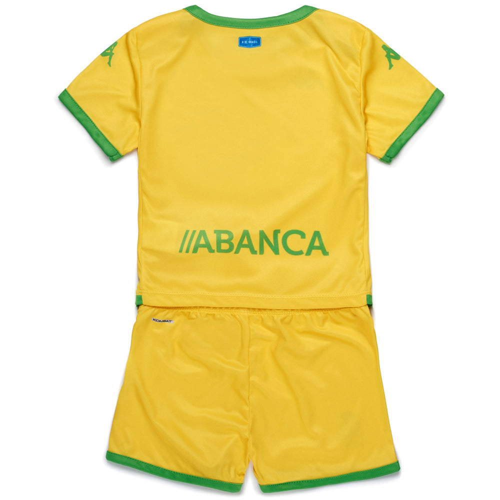 Conjunto deportivo Kombat unisex para niños en color verde amarillo con camiseta y pantalones cortos 02