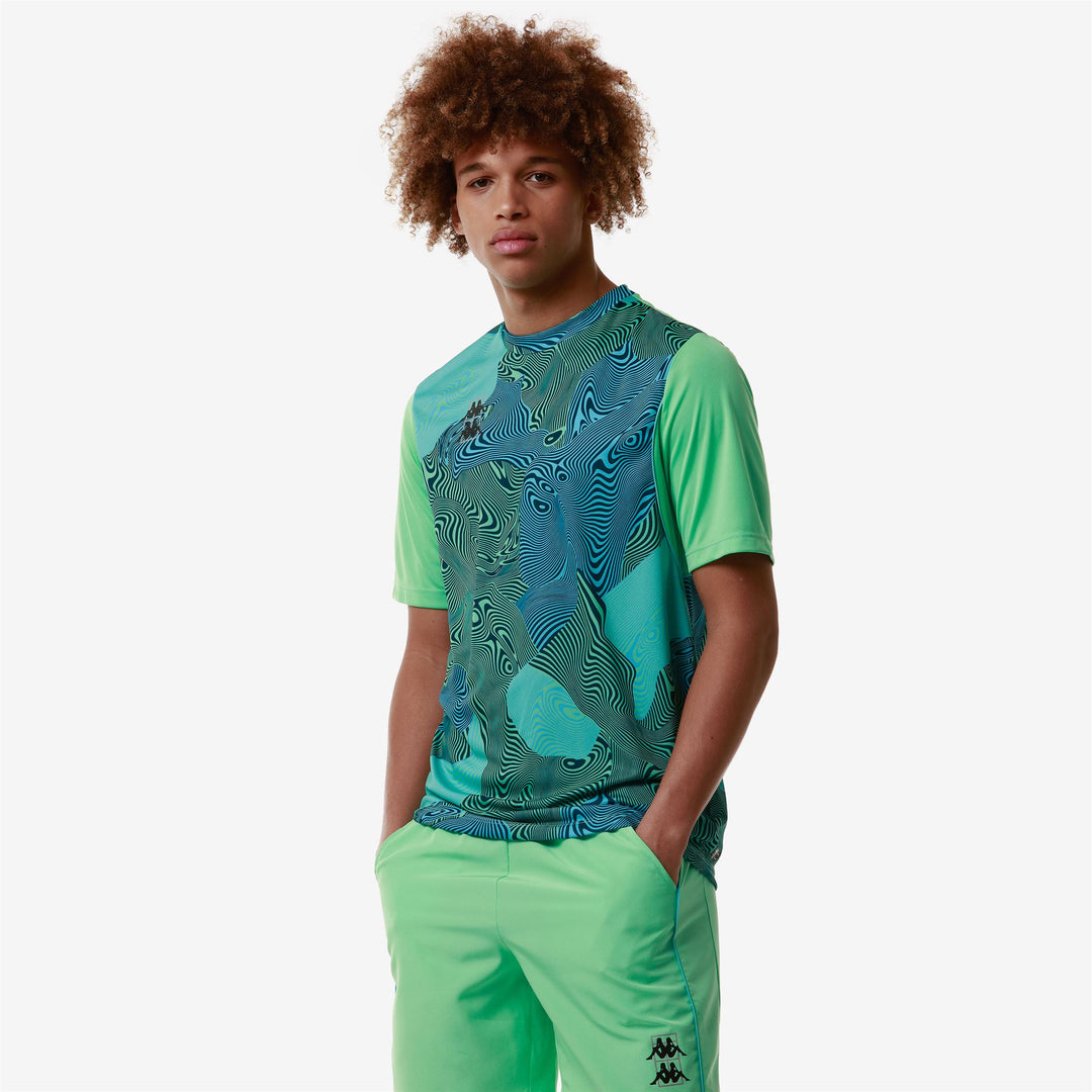 Camiseta deportiva de pádel para hombre en color verde agua con tejido elástico main