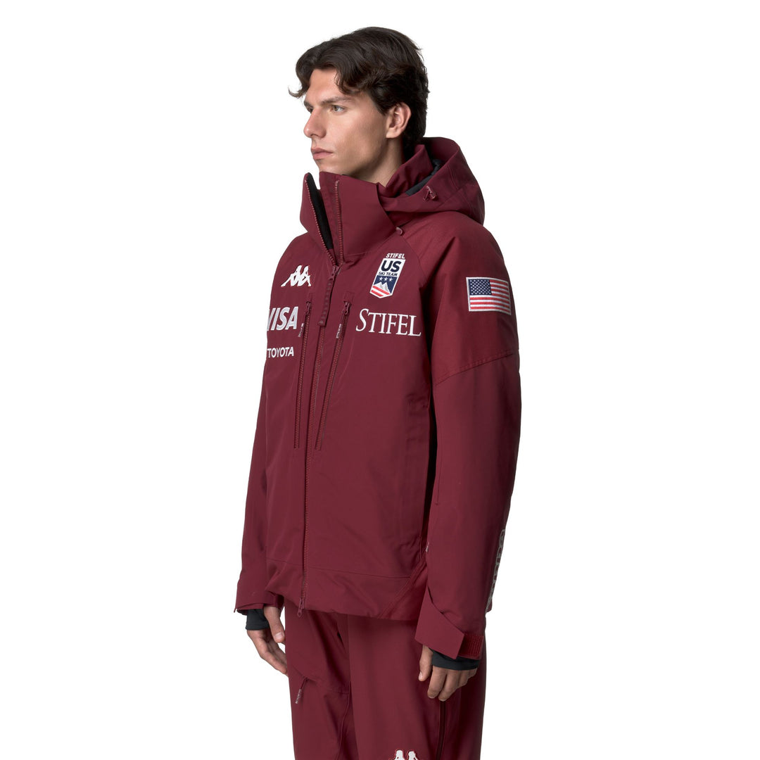 Veste de ski rembourrée rouge pour homme, imperméable et avec capuche. main