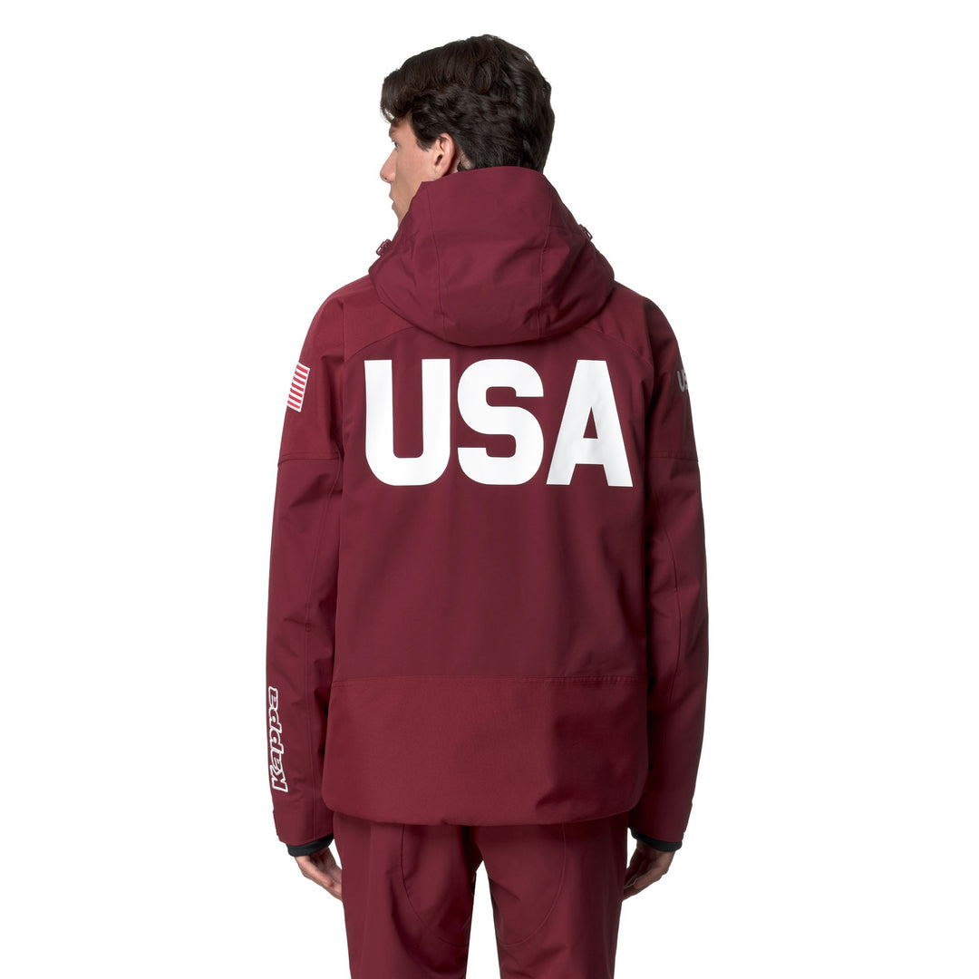 Veste de ski rembourrée rouge pour homme, imperméable et avec capuche. main