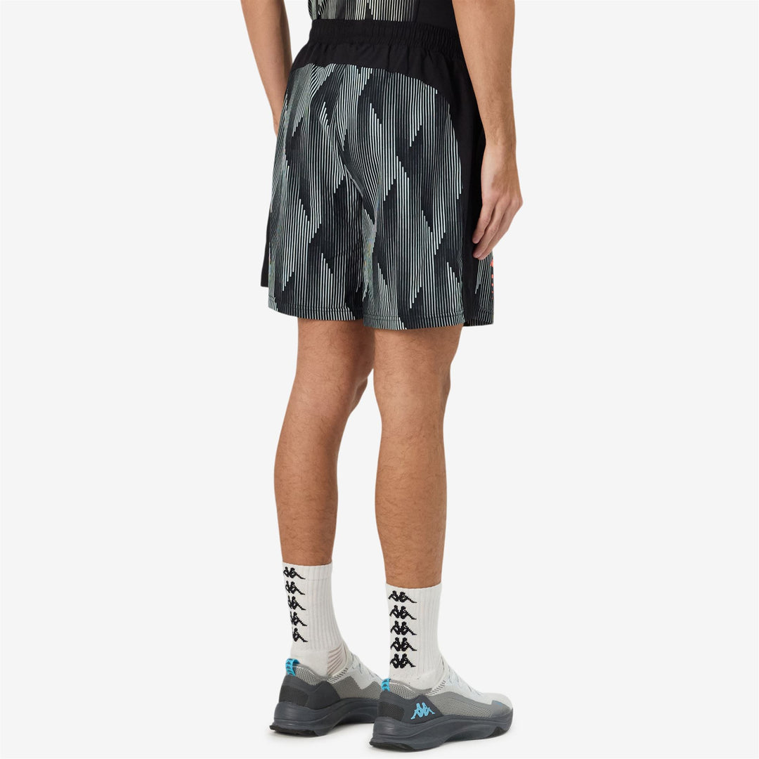 Short d'entraînement noir pour homme, coupe classique, en tissu extensible tissé main