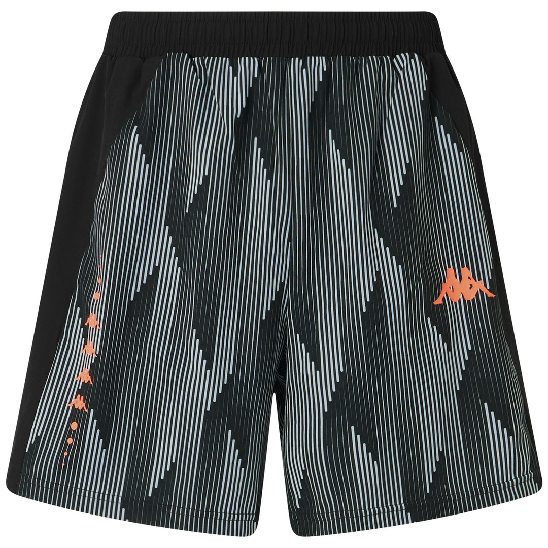 Black Men's Regular Fit Training Shorts in Woven Stretch Fabric 01