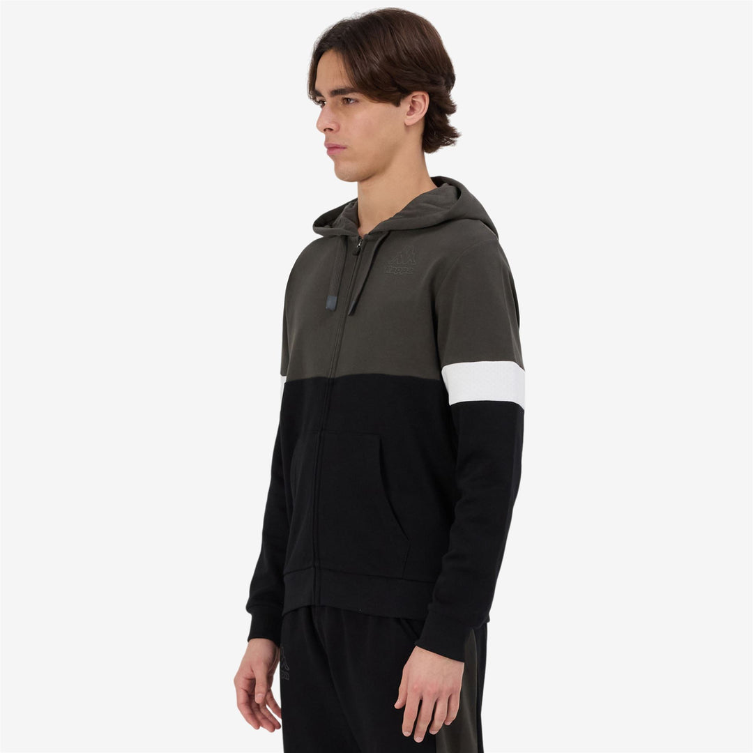 Giacca Fleece Sportiva Uomo Nera con Cappuccio e Tasche main