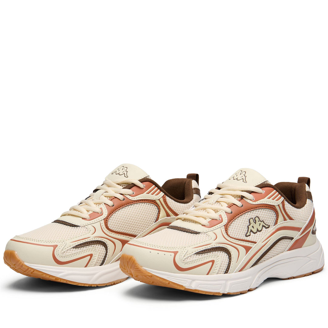 White unisex low cut sneakers with memory foam insock 01