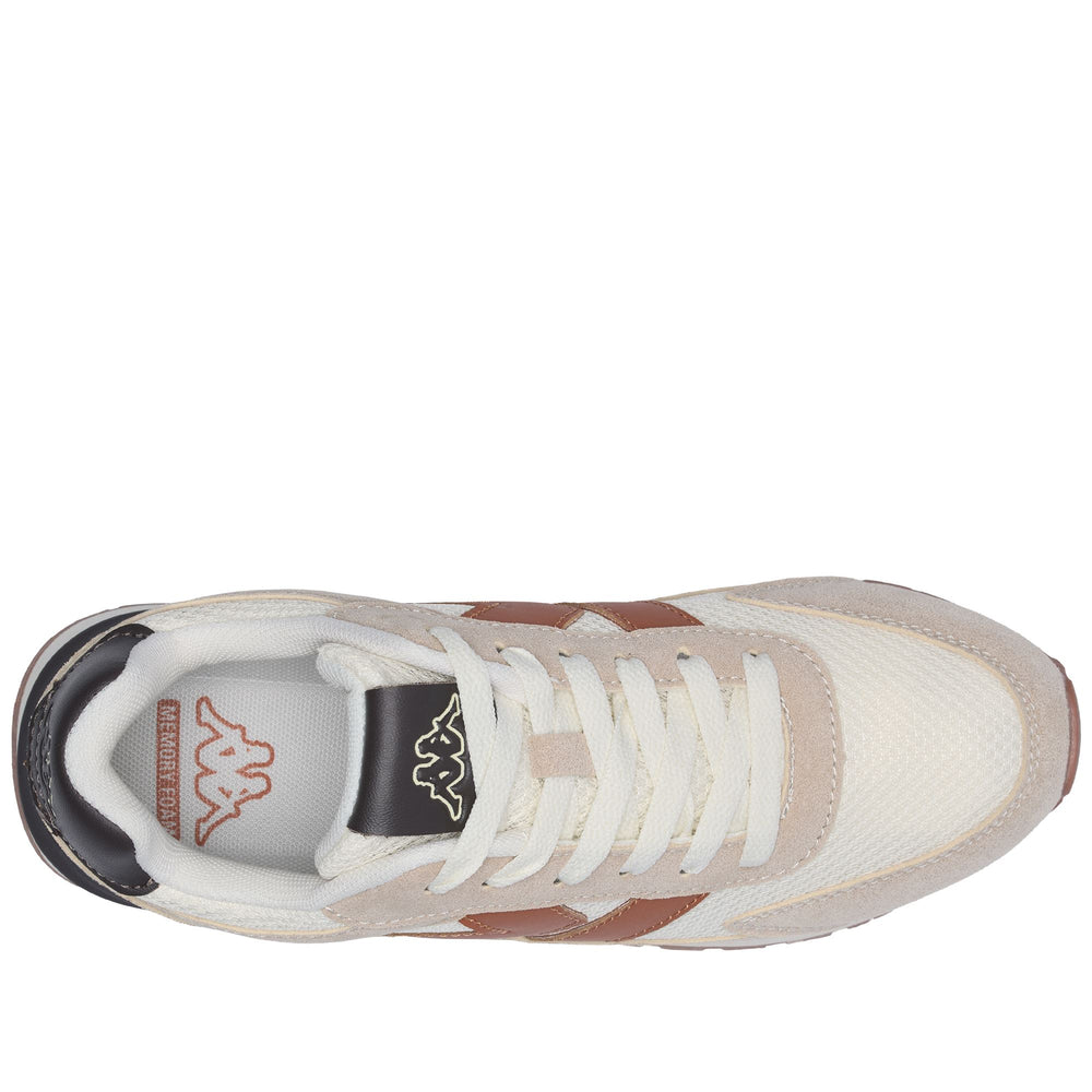 Zapatillas deportivas blancas unisex de corte bajo para caminar con plantilla de espuma viscoelástica. 02