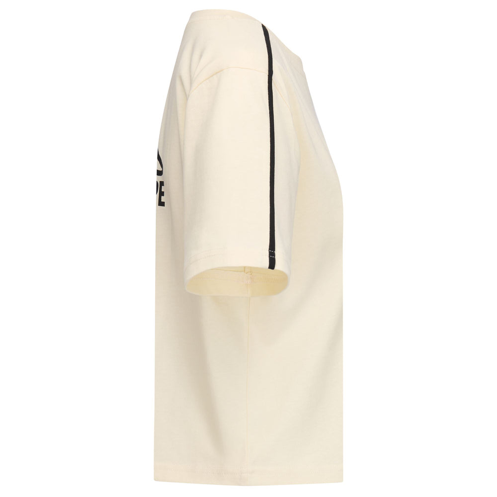 Camiseta blanca de algodón extragrande para mujer con estampado gráfico 02