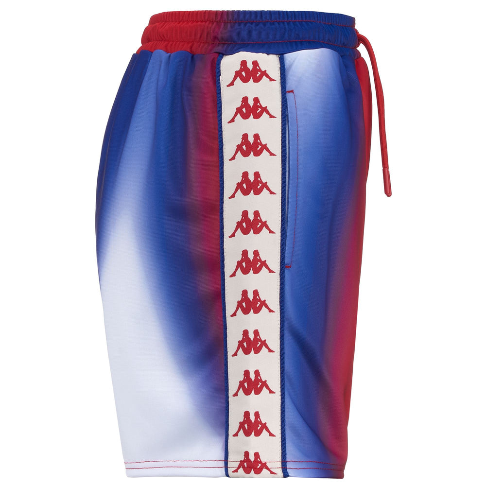 Shorts Woman 222 BANDA SACHA 2 GRAPHIK Sport  Shorts GRAPHIK RED-BLUE ROYAL-WHITE ANTIQUE Dressed Front (jpg Rgb)	