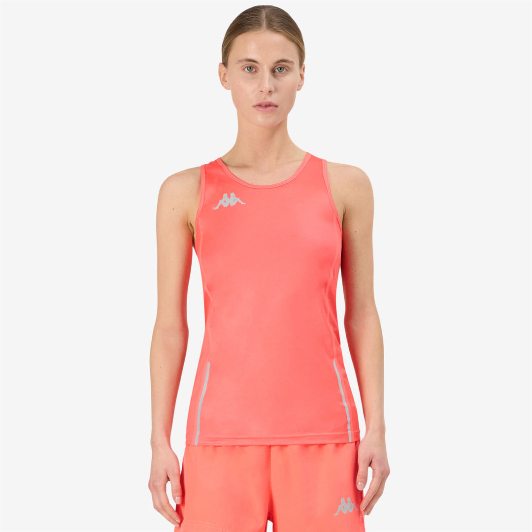 Canotta sportiva attillata da donna color corallo neon main