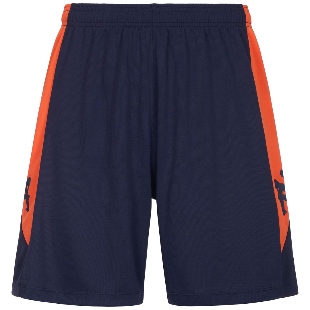 Pantalones cortos de fútbol azules para hombre, de corte regular, confeccionados en tejido texturizado reciclado. 01