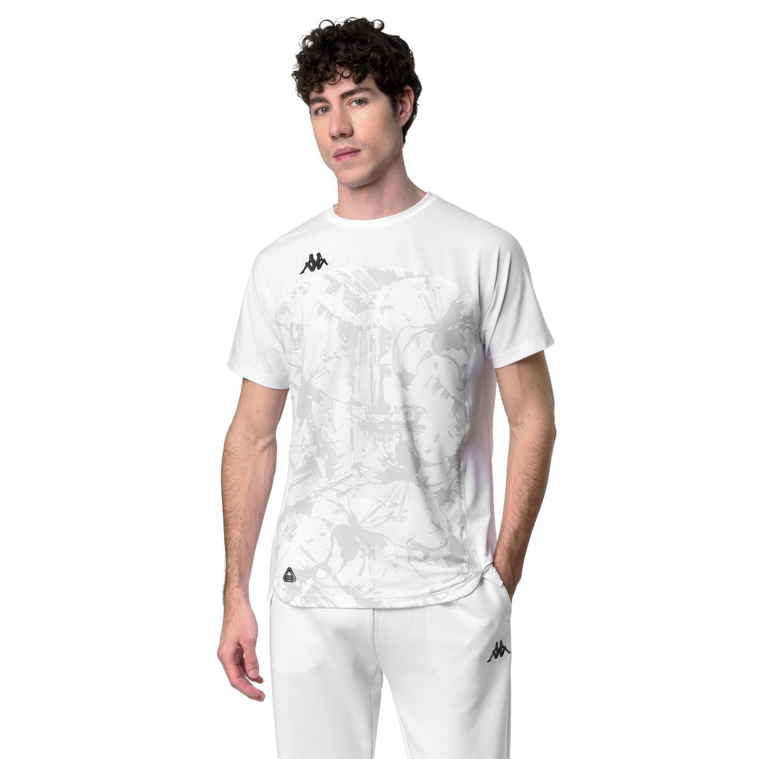 White Men's Regular Fit Training T-Shirt with Mesh Inserts 01