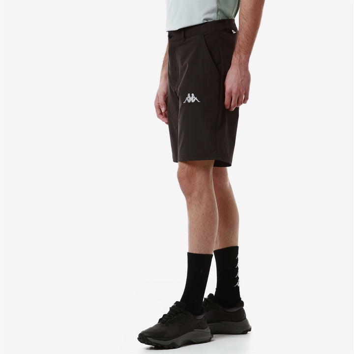 Shorts Man 3CENTO 310 Sport  Shorts BROWN EBONY-BLACK Dressed Front Double		