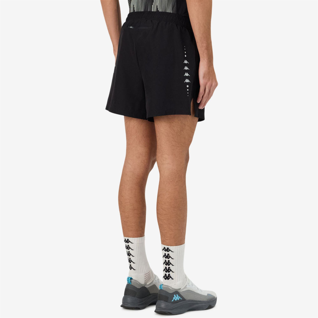 Short de course noir pour homme, coupe classique, avec slip intérieur en mesh main