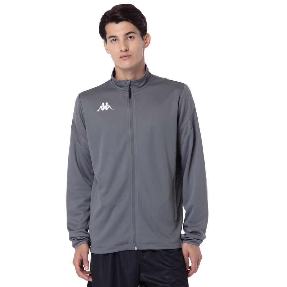 Chaqueta polar de fútbol gris ahumado para hombre con diseño ajustado 02