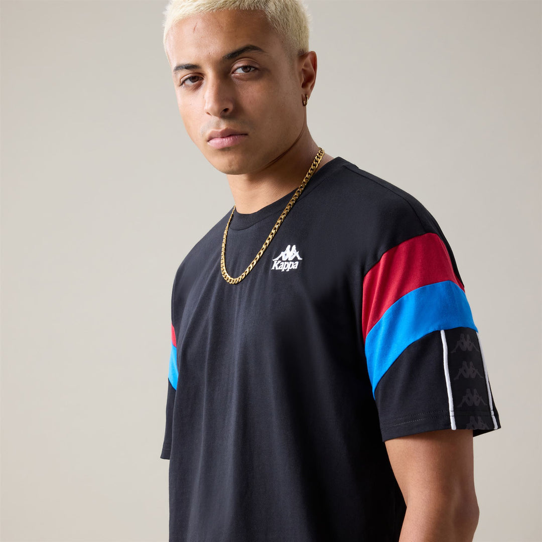 Black Men's Comfort Fit T-Shirt with Contrast Inserts 01