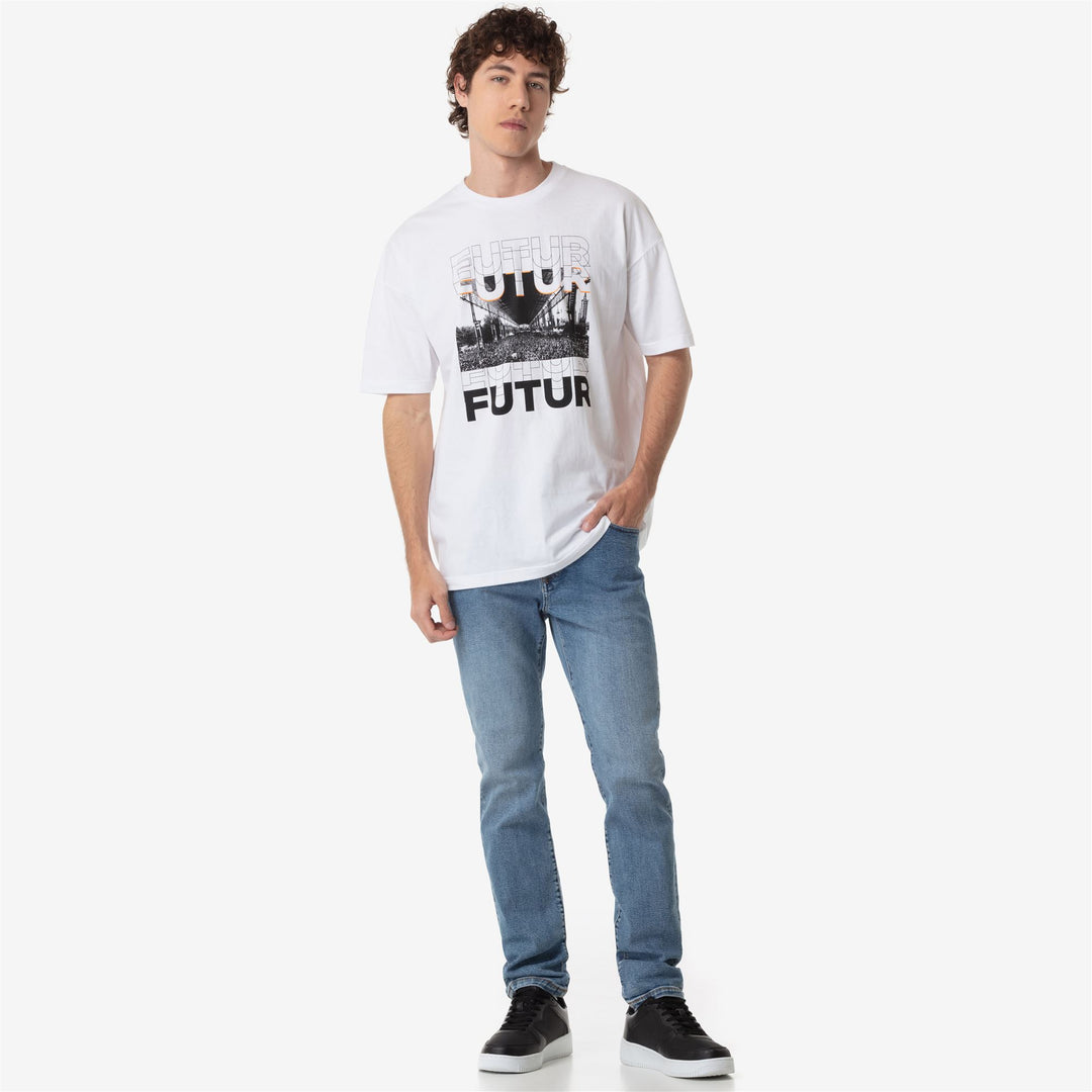 White Men's Sportswear Comfort Fit T-Shirt 01