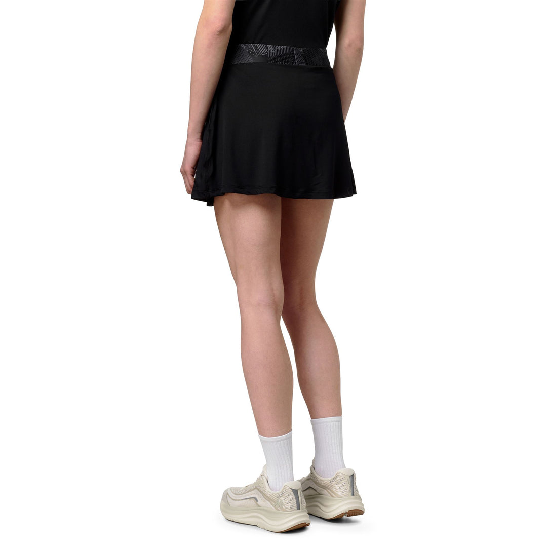Jupe de padel noire pour femme, coupe ajustée, avec short intégré main