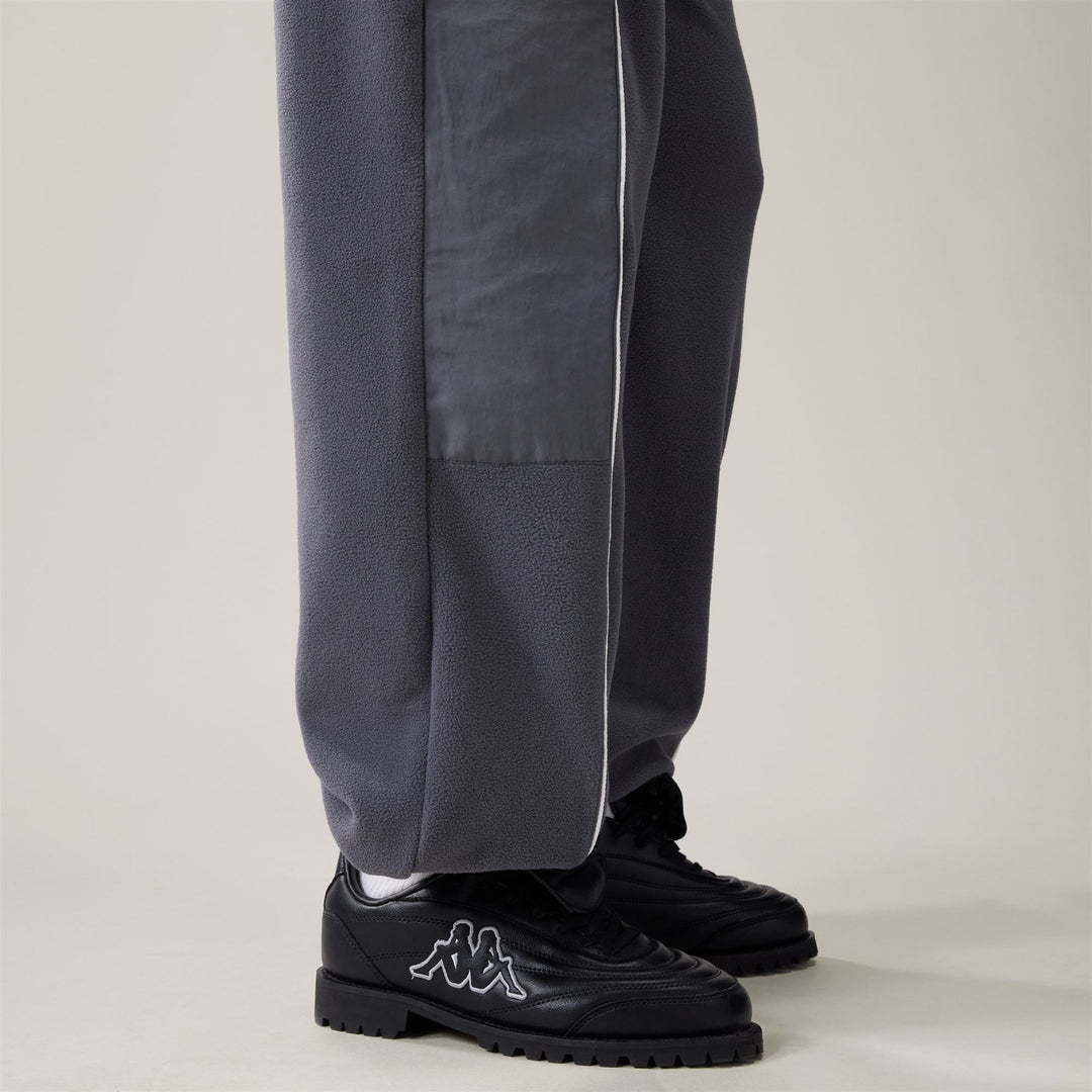 222 BANDA OTELLOS - Pantalon - Pantalons de sport - Homme - Grey Charcoal-White Natural main