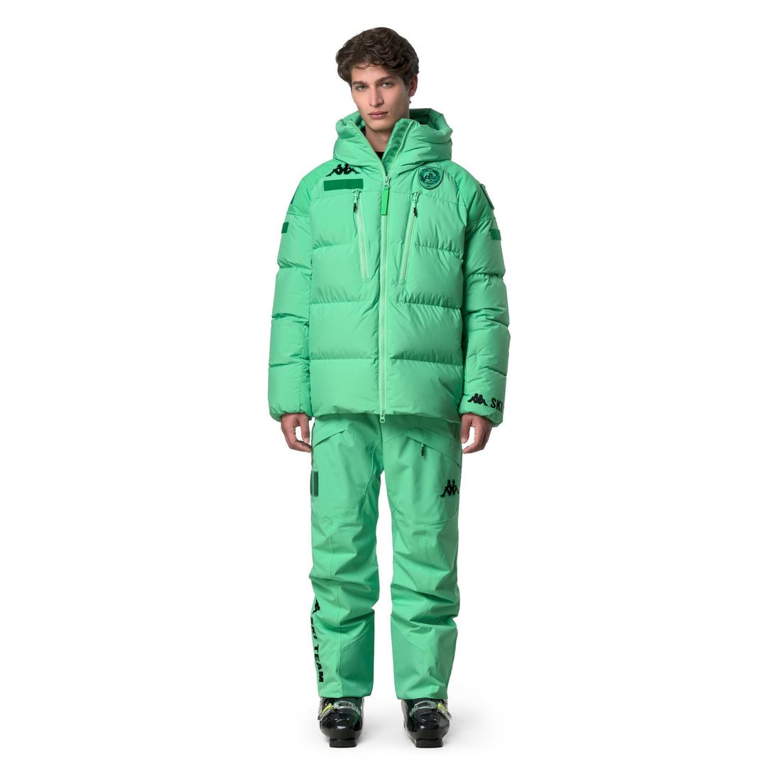 Green unisex waterproof padded sport trousers with adjustable waist 01