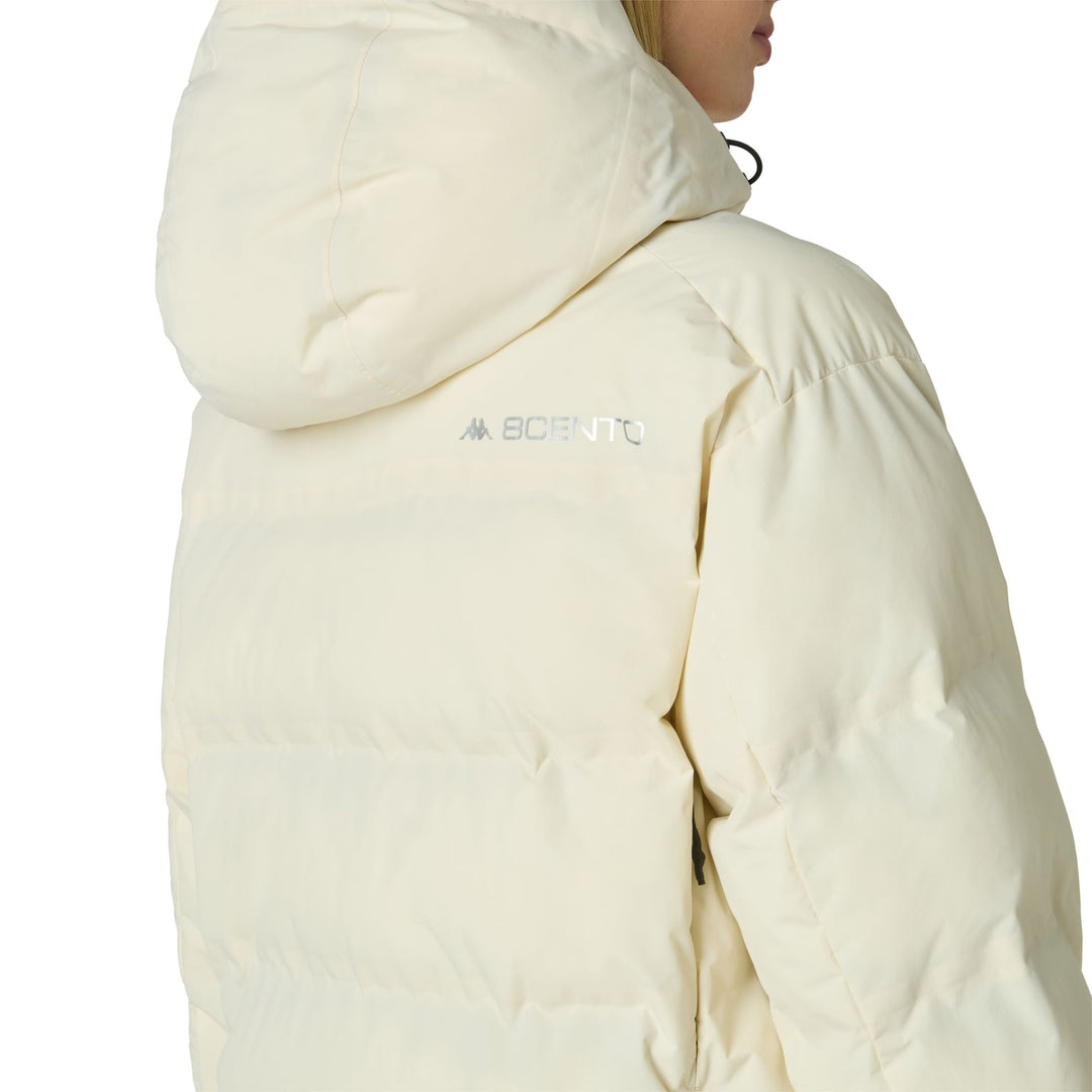 Chaqueta de esquí beige para mujer con aislamiento térmico y protección impermeable. main