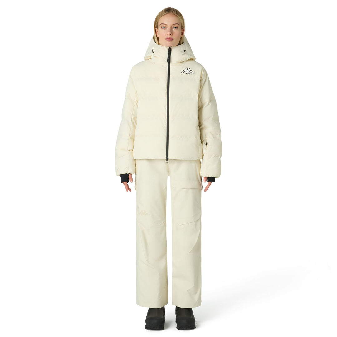 Chaqueta de esquí beige para mujer con aislamiento térmico y protección impermeable. main