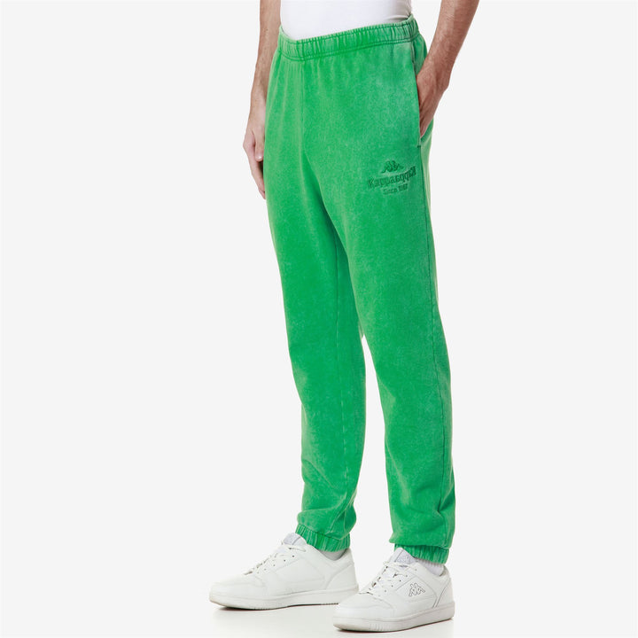 Pants Man AUTHENTIC PREMIUM LAZLO Sport Trousers GREEN FERN-GREEN OASI Dressed Front Double		