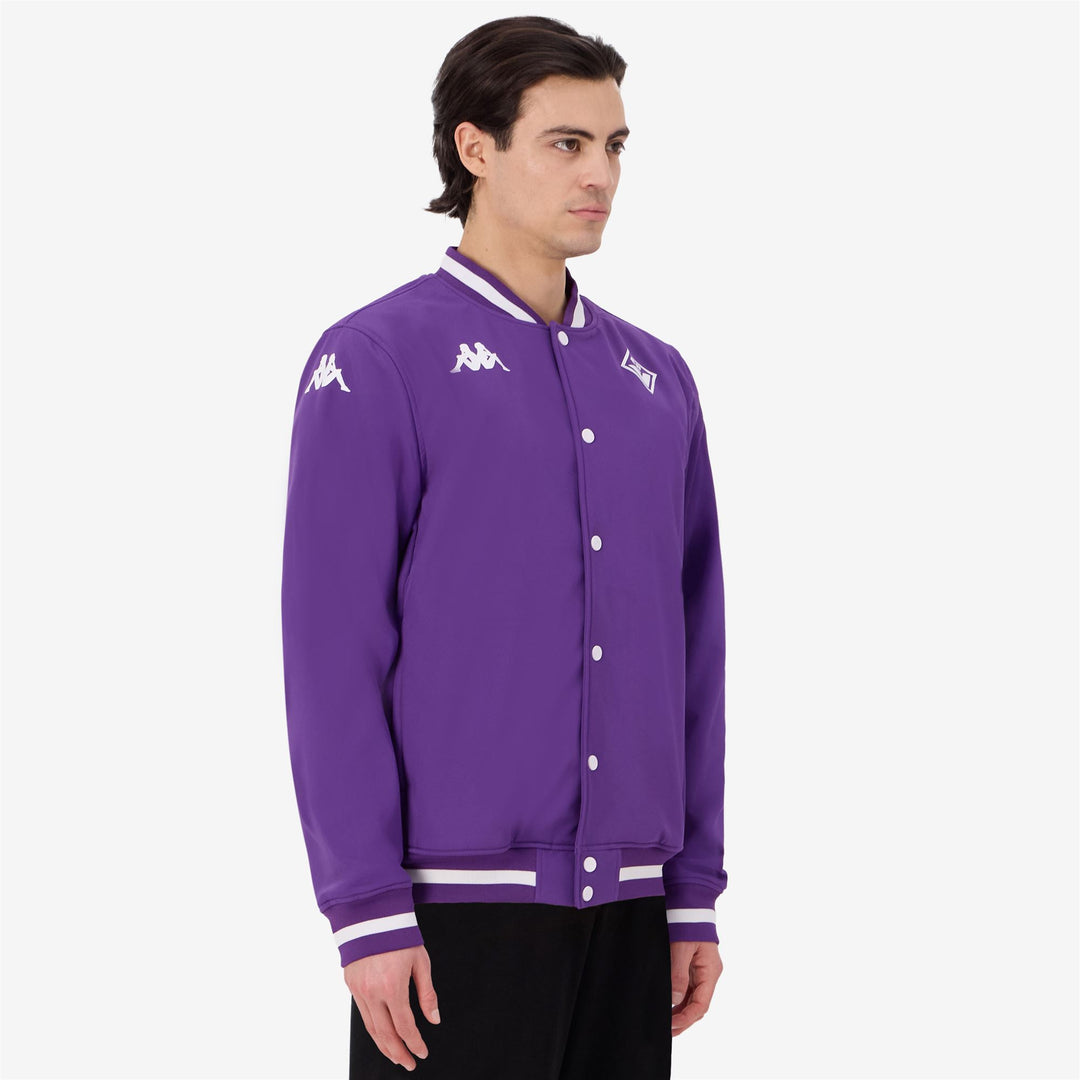 Chaqueta corta violeta para hombre con el logotipo del equipo main