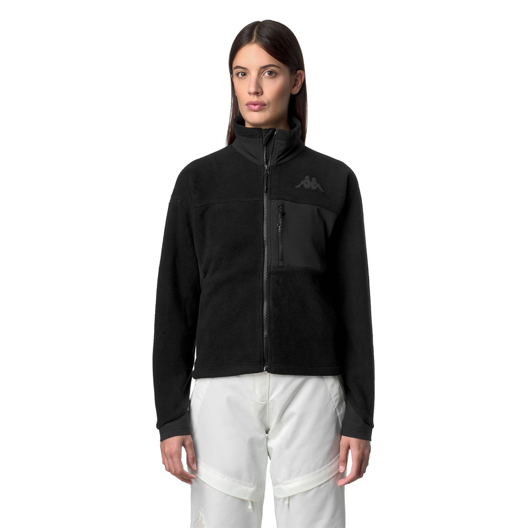 Giacca in pile nera da donna con cerniera e tasche laterali 01