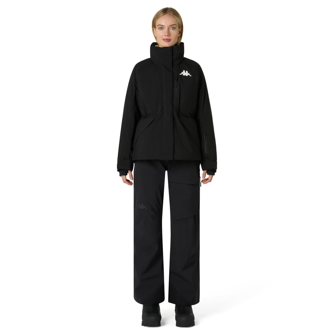 Veste de ski noire isolée pour femme avec protection imperméable main