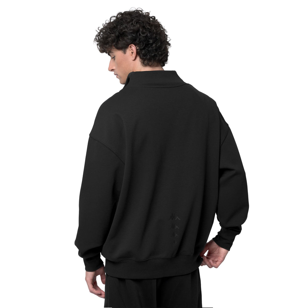 Black Men's Oversized Fleece Jumper with Half-Zip Opening main