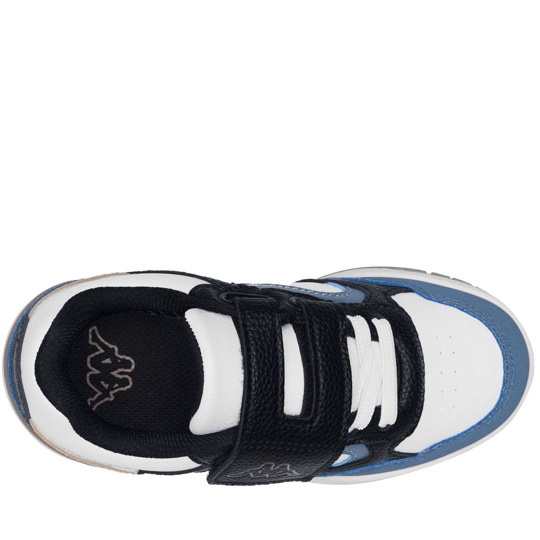 Baskets basses grises et bleues pour enfants main