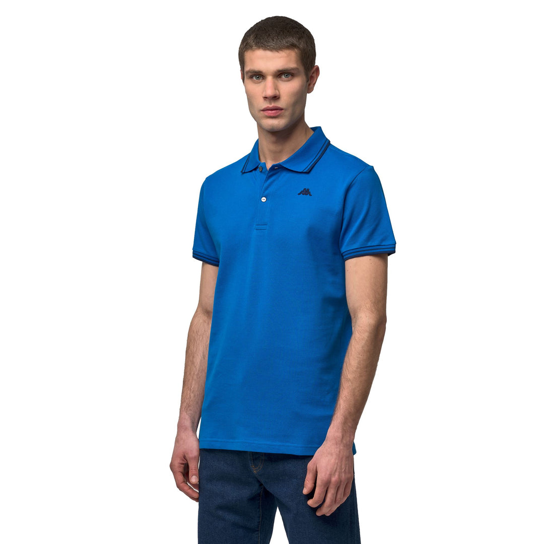 Polo en coton bleu pour homme, coupe ajustée et décontractée 01